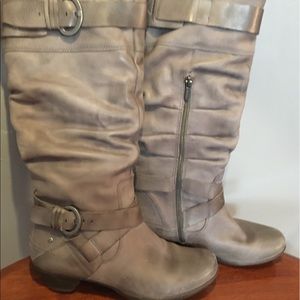 Women’s Pikolinos Brujas Tall Boot. Size 38.
